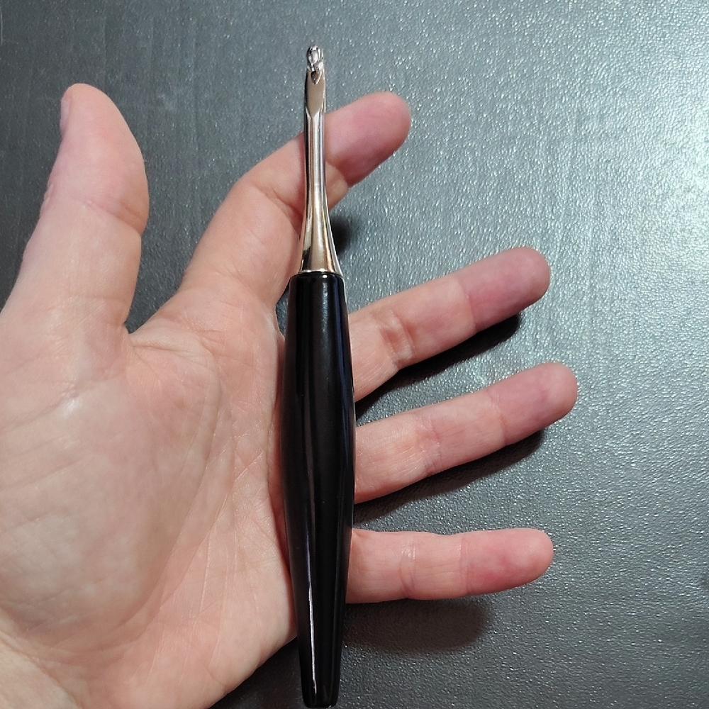 Furls Odyssey Crochet Hook